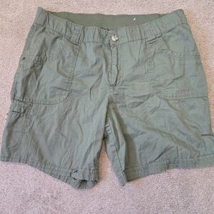 White Stag Olive Cargo Shorts